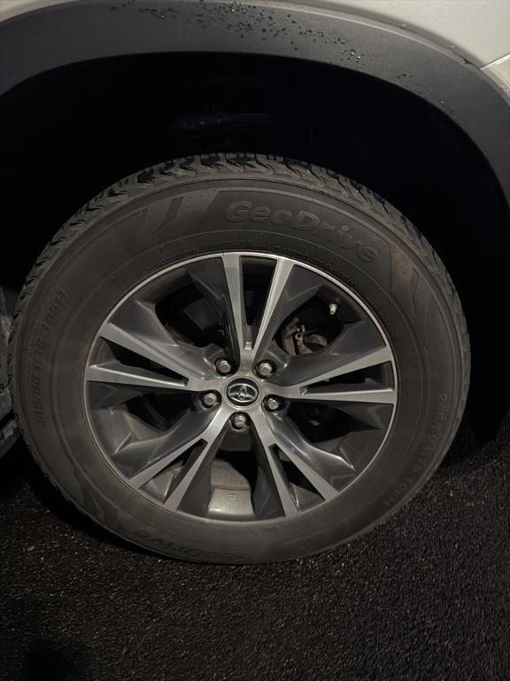 used 2016 Toyota Highlander car, priced at $19,682