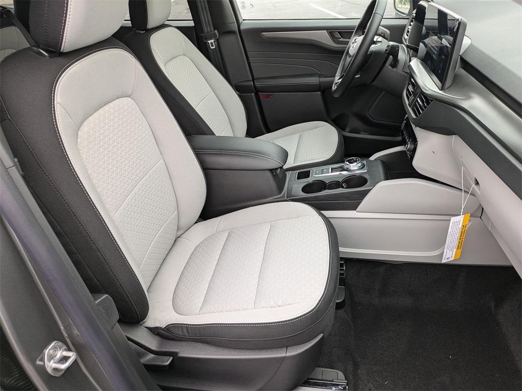 new 2025 Ford Escape car, priced at $33,225