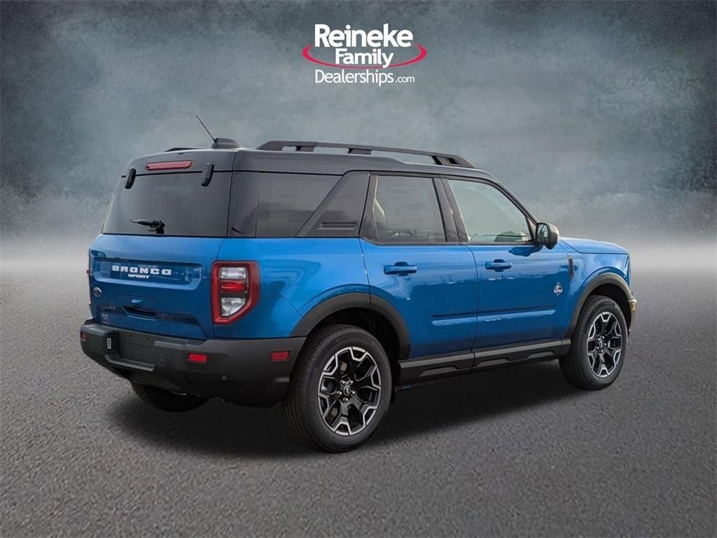 new 2025 Ford Bronco Sport car, priced at $37,452