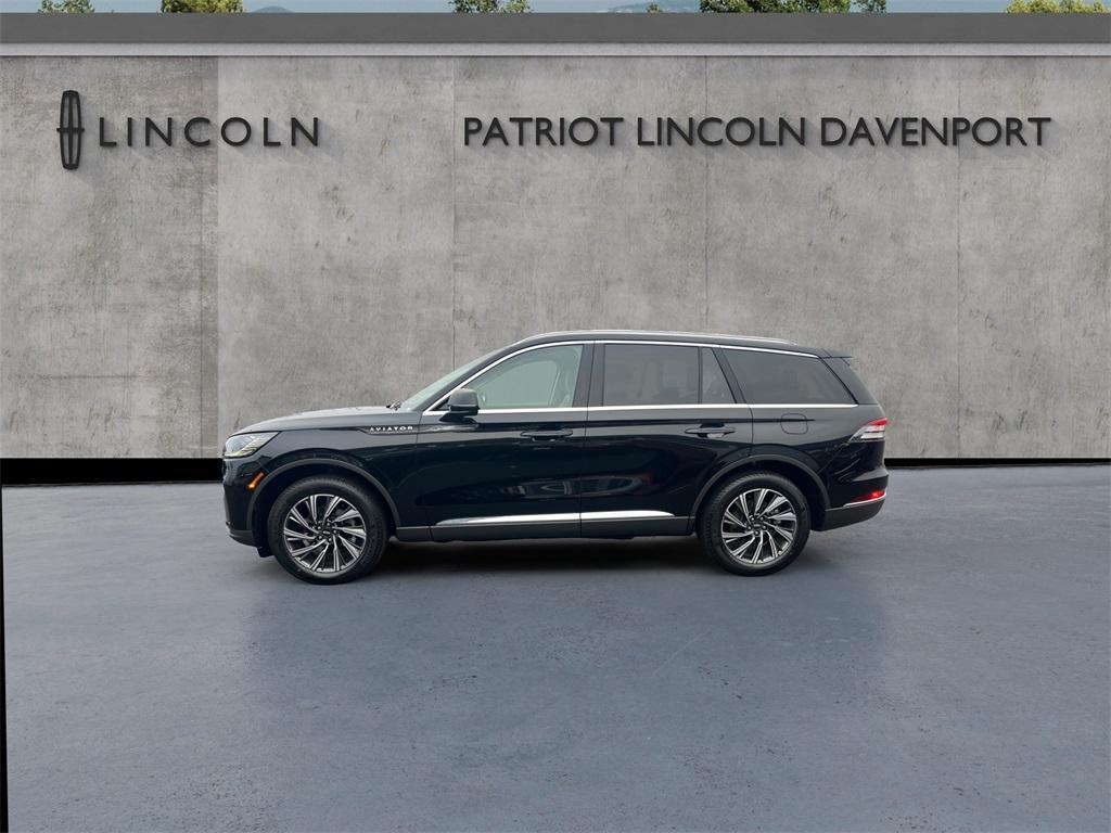 new 2025 Lincoln Aviator car, priced at $63,025