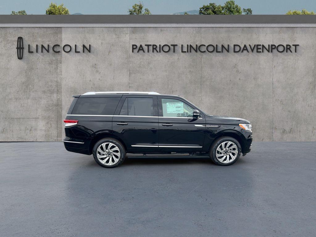 new 2024 Lincoln Navigator car, priced at $93,999