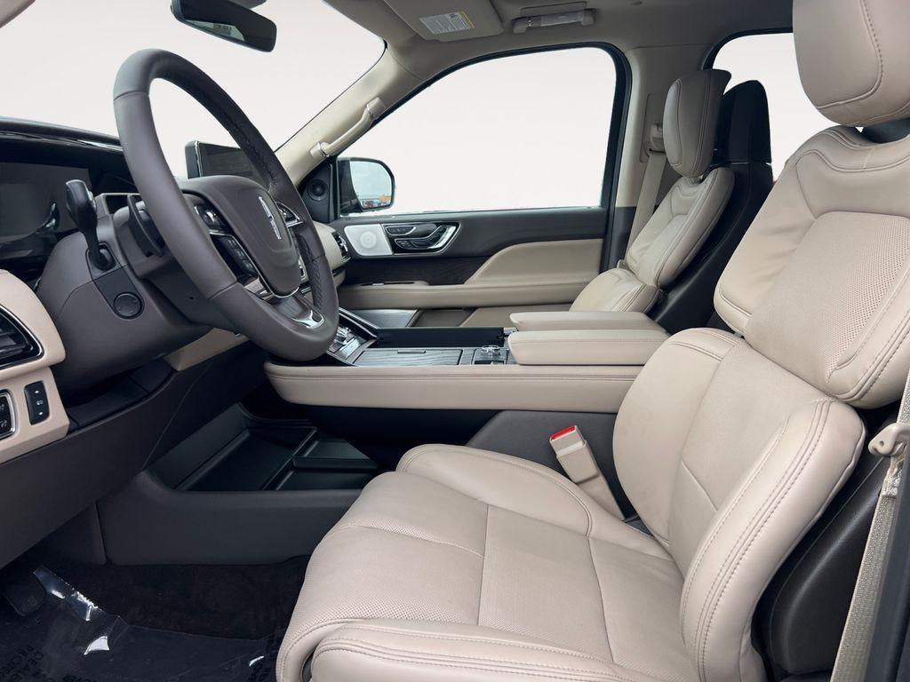 new 2024 Lincoln Navigator car, priced at $93,999