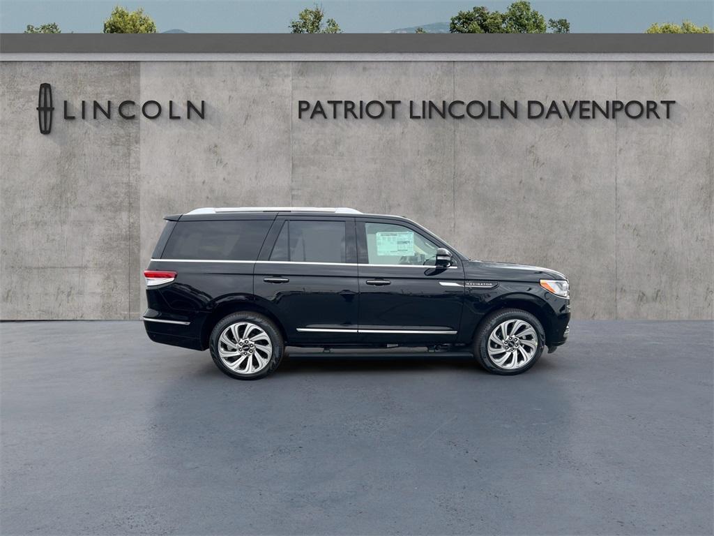 new 2024 Lincoln Navigator car, priced at $96,578