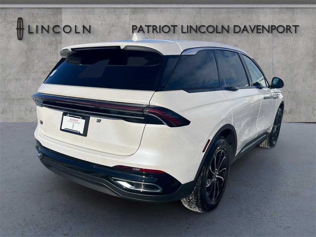 new 2025 Lincoln Nautilus car, priced at $59,020