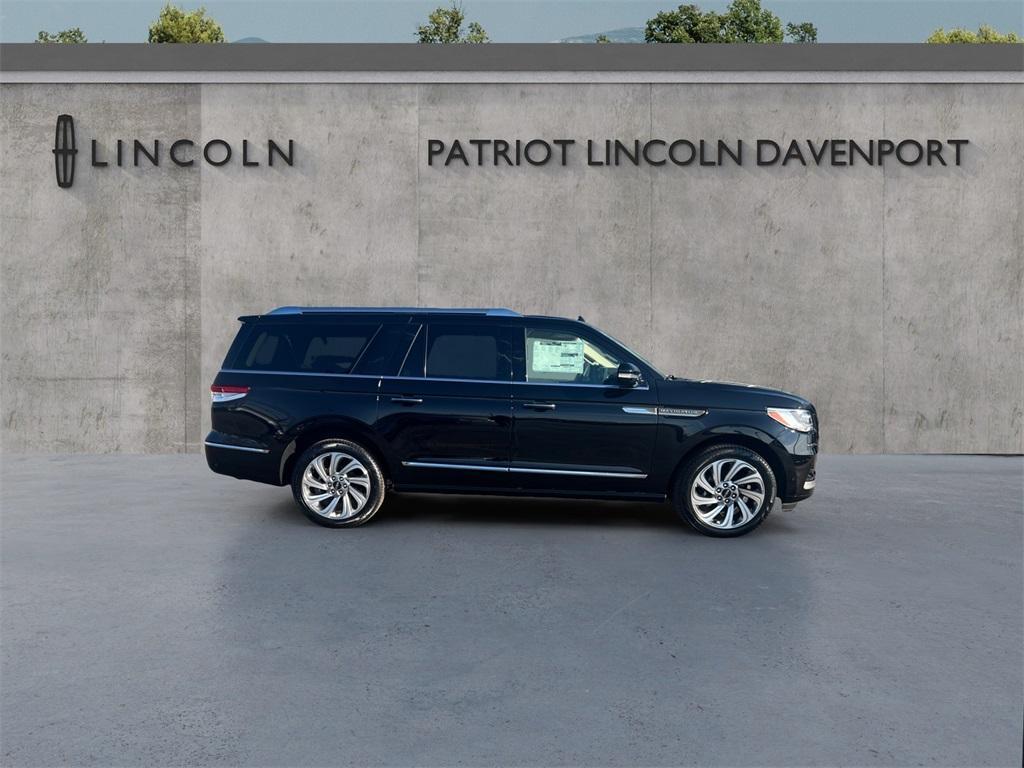 new 2024 Lincoln Navigator L car, priced at $97,100