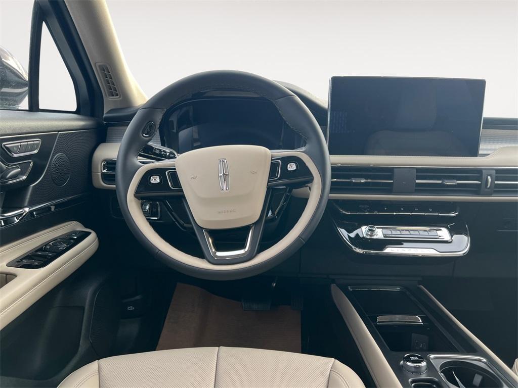 new 2025 Lincoln Corsair car, priced at $47,520