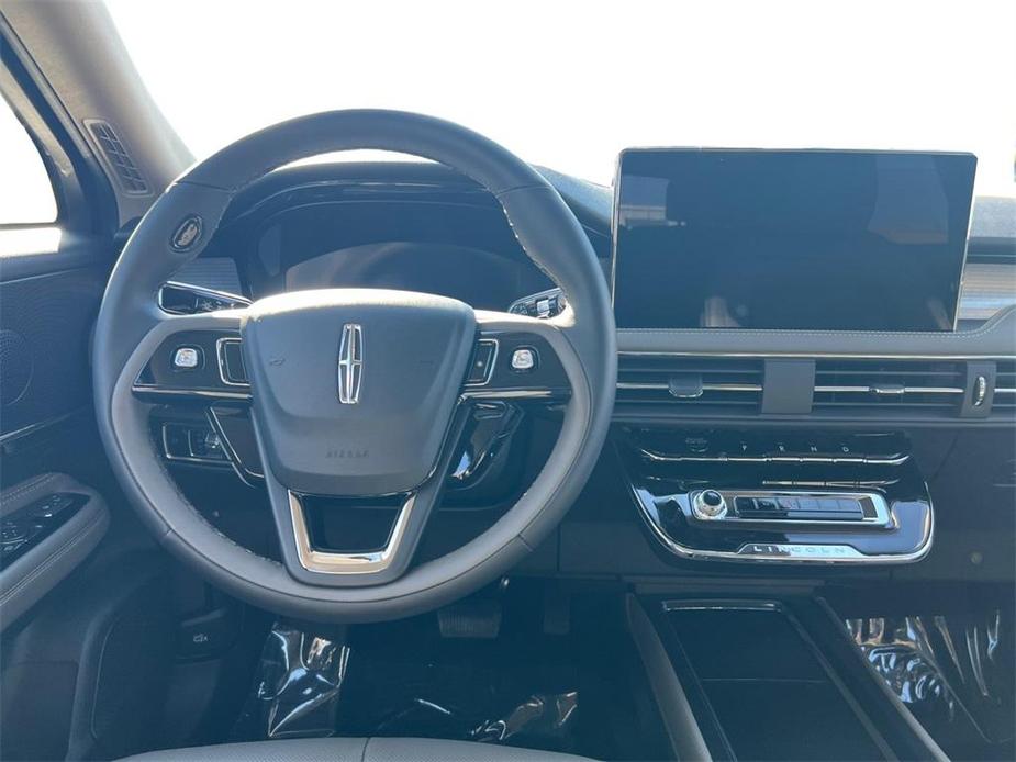 new 2025 Lincoln Corsair car, priced at $46,670