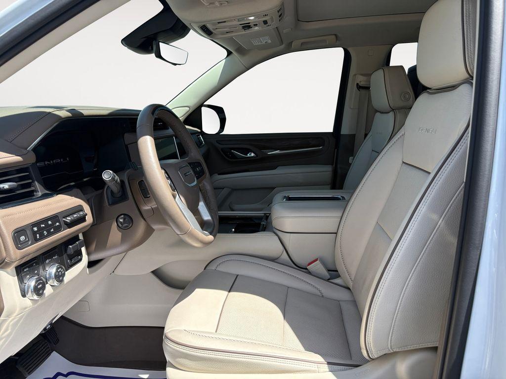 used 2023 GMC Yukon car, priced at $57,720
