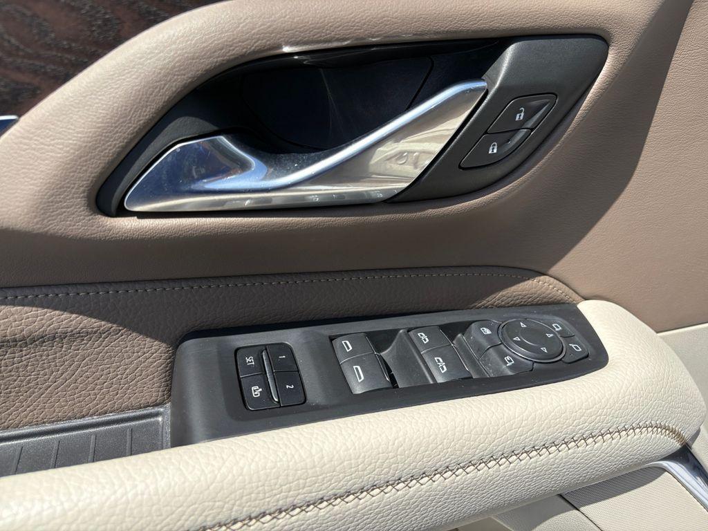 used 2023 GMC Yukon car