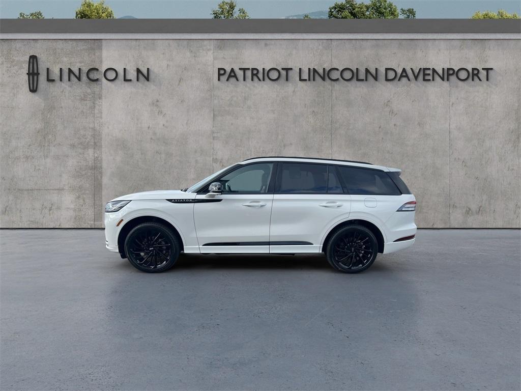 new 2025 Lincoln Aviator car, priced at $81,050