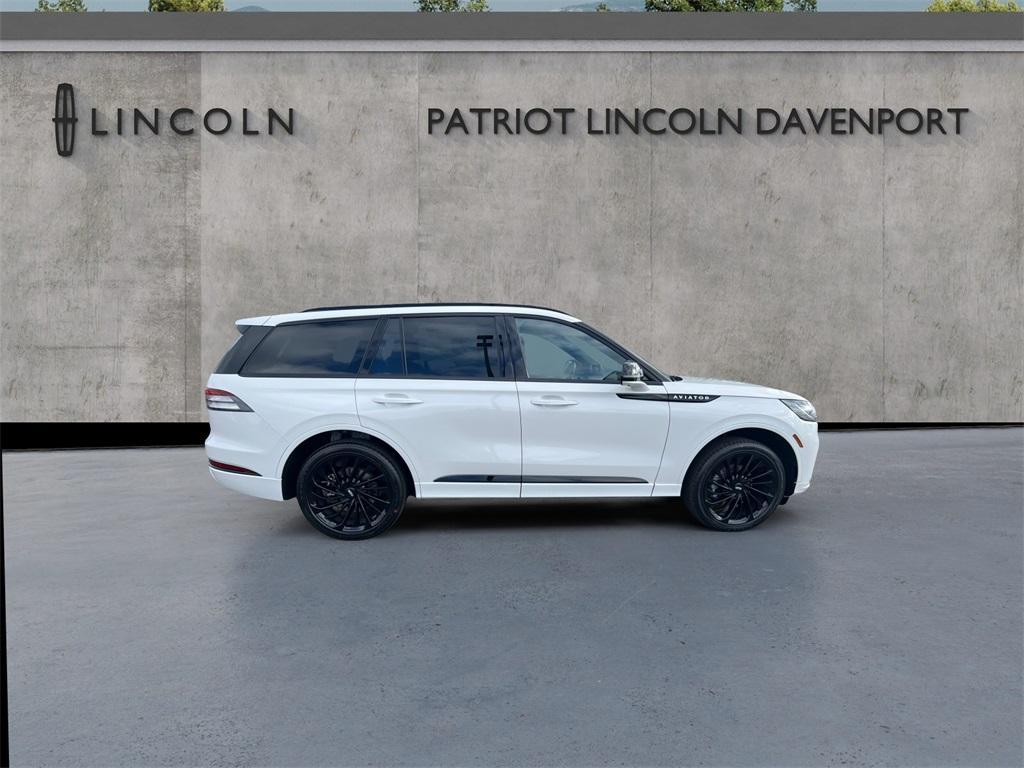 new 2025 Lincoln Aviator car, priced at $81,050