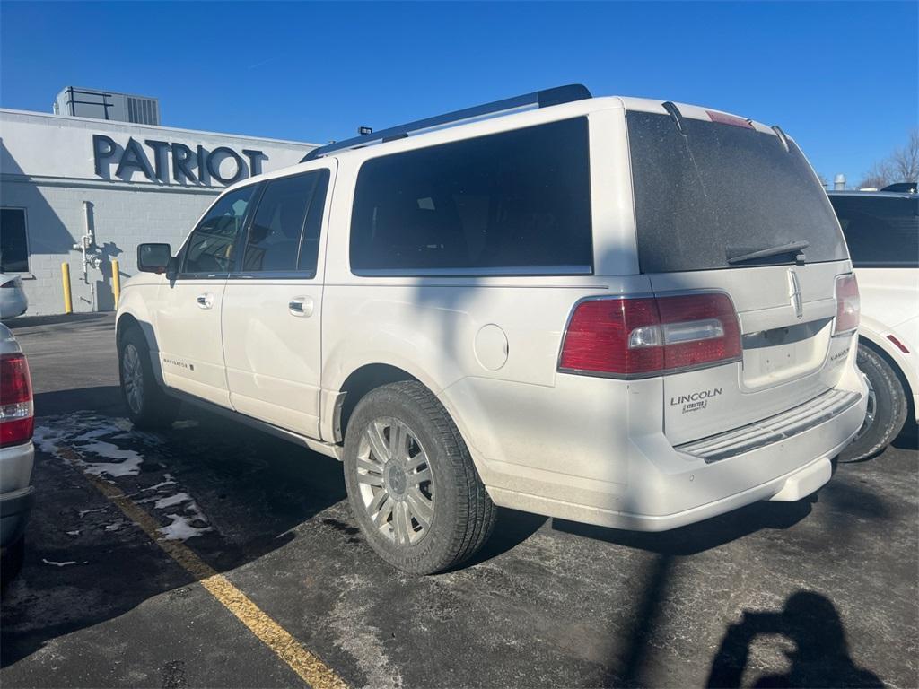 used 2014 Lincoln Navigator car, priced at $9,999