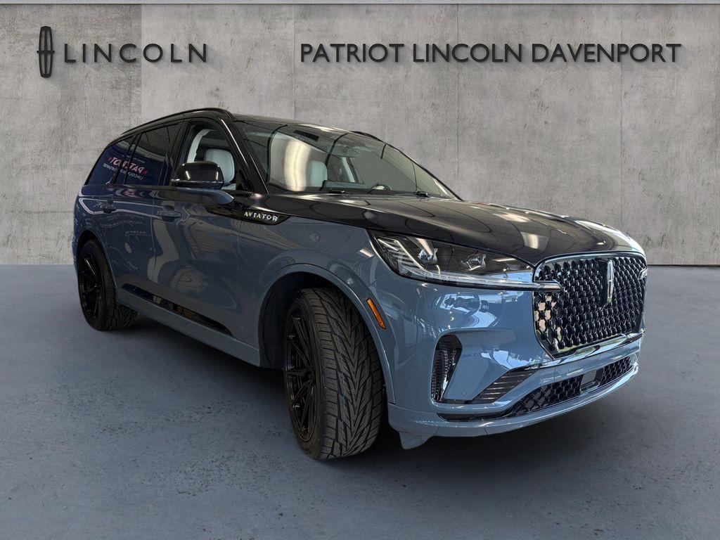 new 2025 Lincoln Aviator car, priced at $77,312
