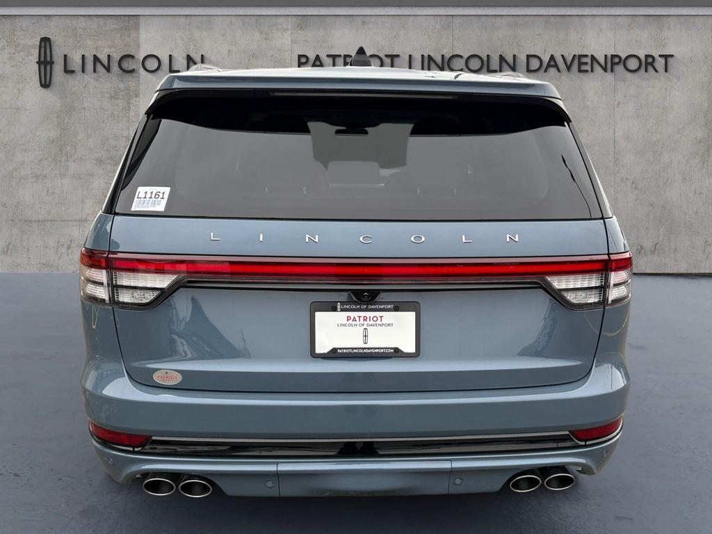 new 2025 Lincoln Aviator car, priced at $77,812