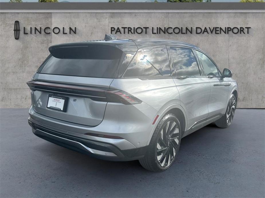 new 2024 Lincoln Nautilus car, priced at $63,449