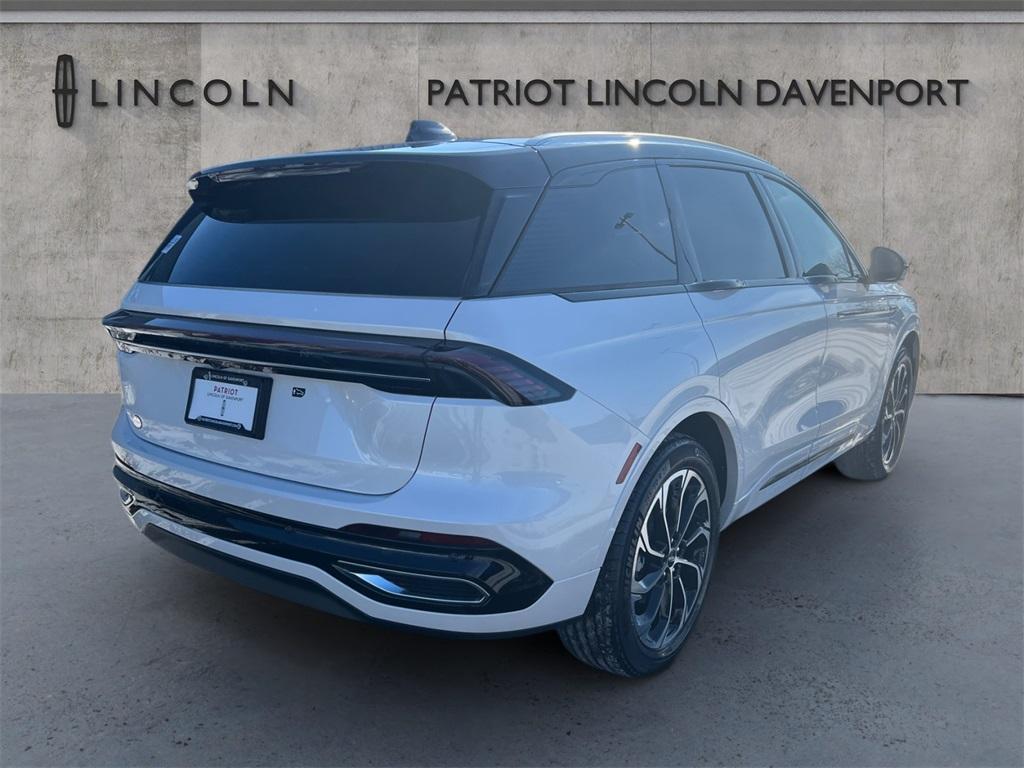 new 2025 Lincoln Nautilus car, priced at $63,455