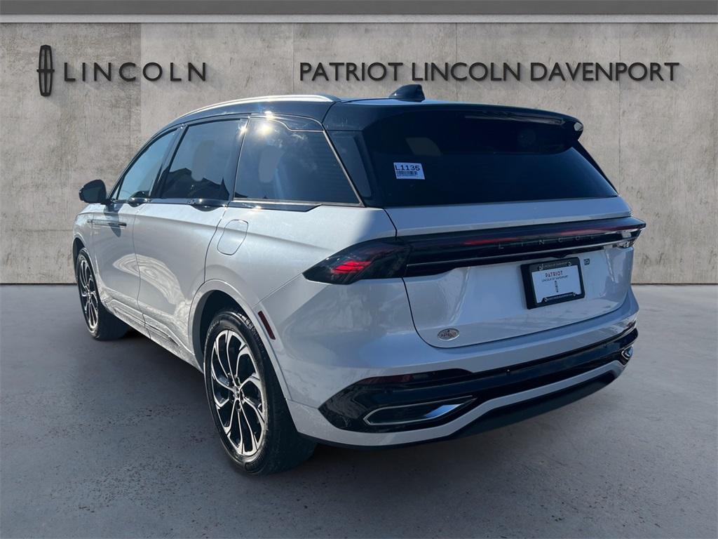 new 2025 Lincoln Nautilus car, priced at $63,455