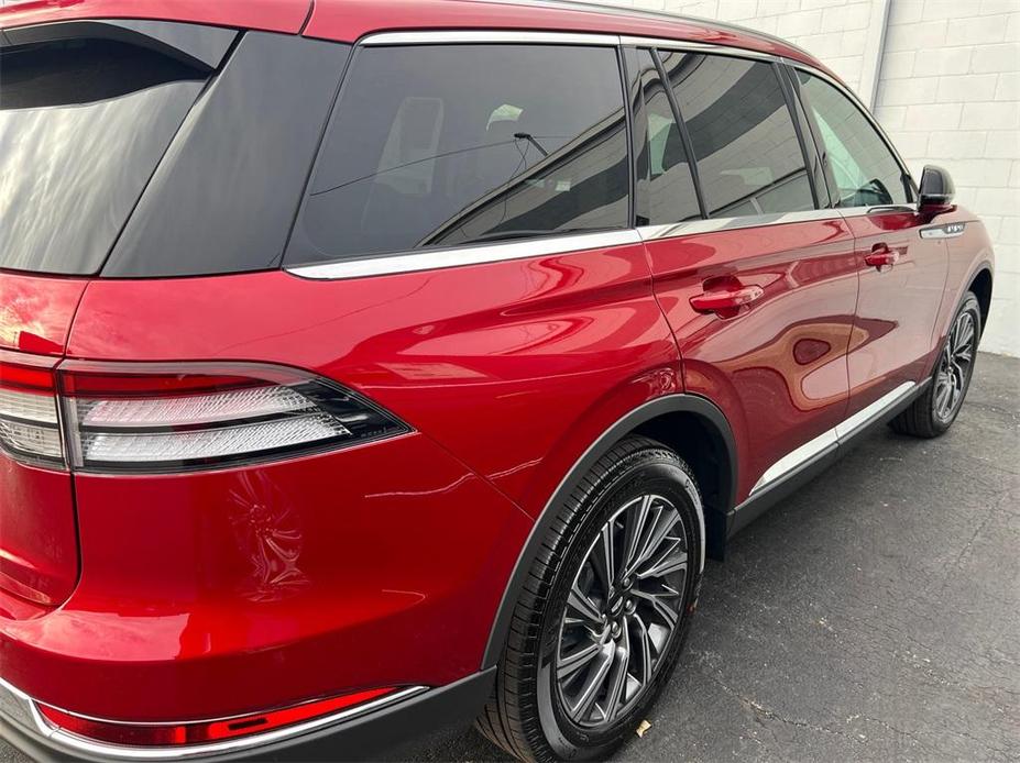 new 2025 Lincoln Aviator car, priced at $67,325