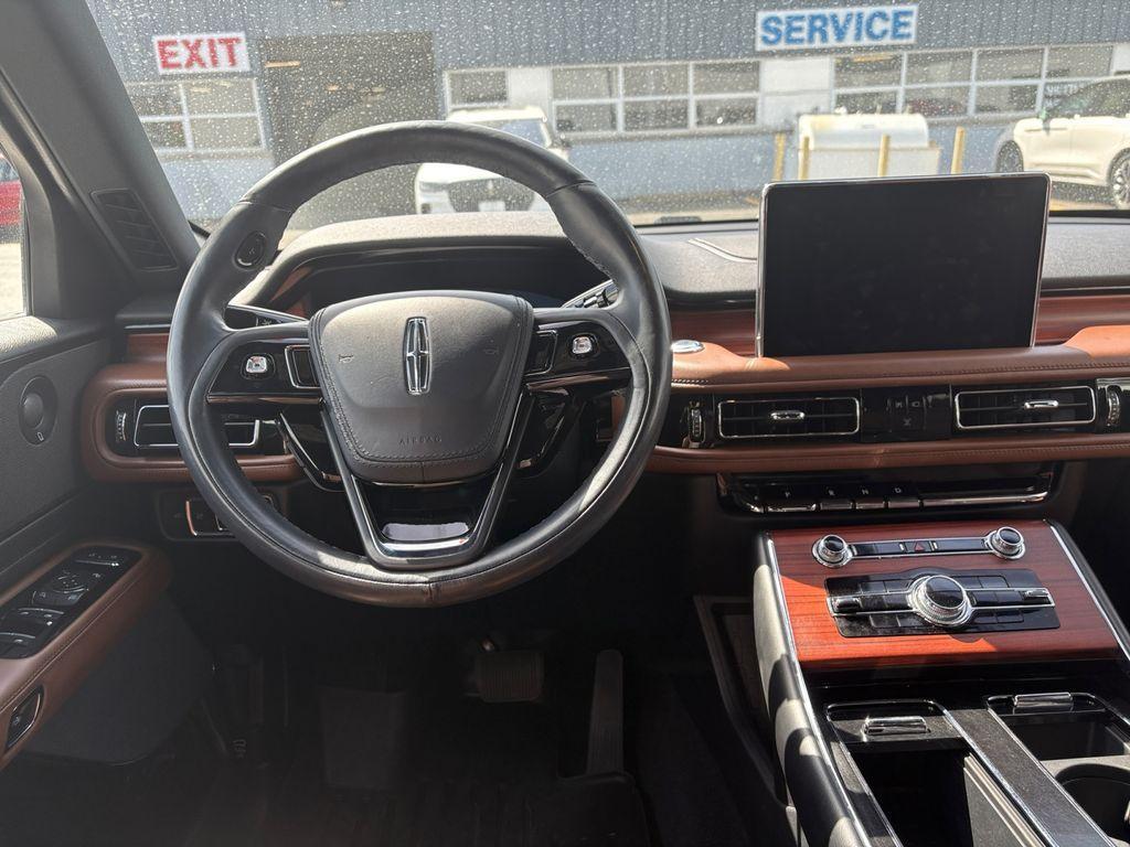 used 2022 Lincoln Aviator car, priced at $40,308