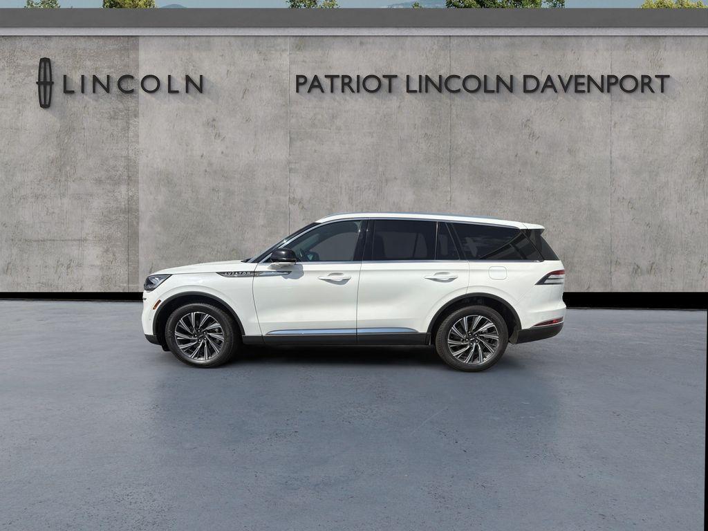 used 2022 Lincoln Aviator car, priced at $40,308