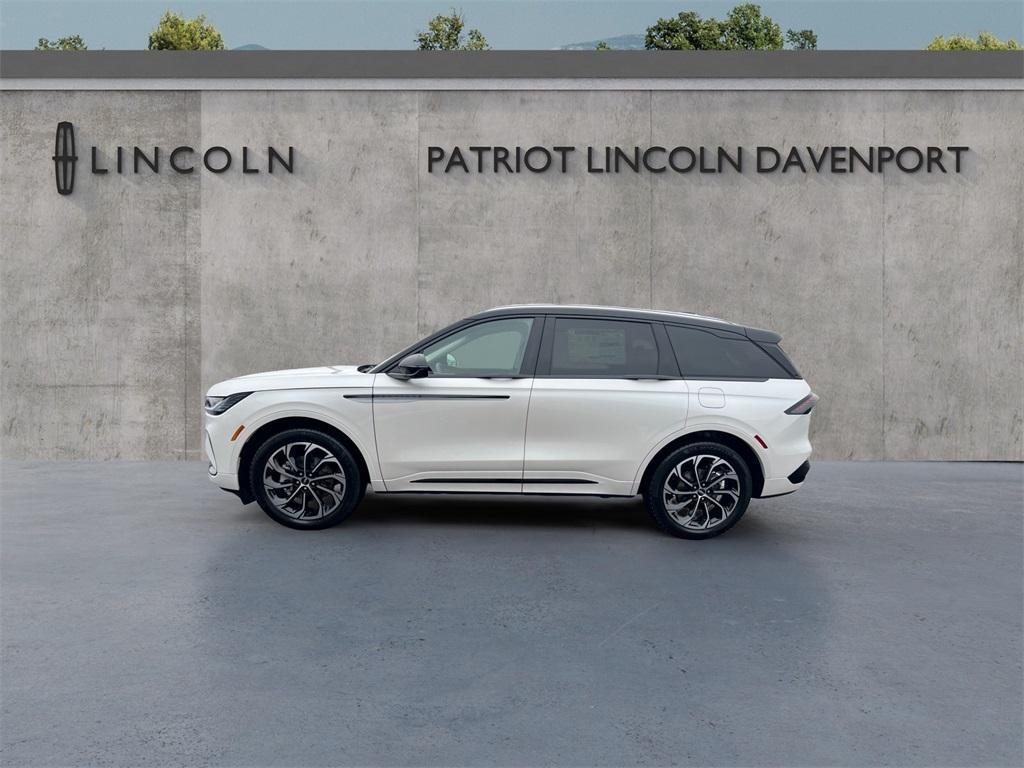 new 2025 Lincoln Nautilus car, priced at $65,455