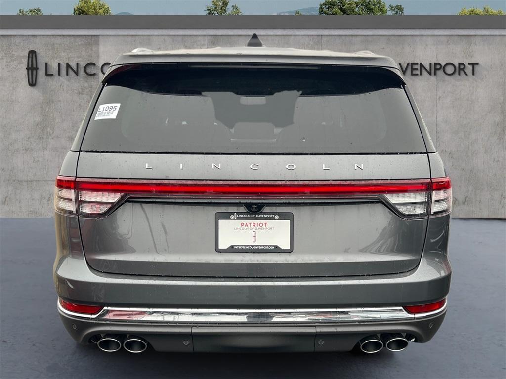 new 2025 Lincoln Aviator car, priced at $67,325