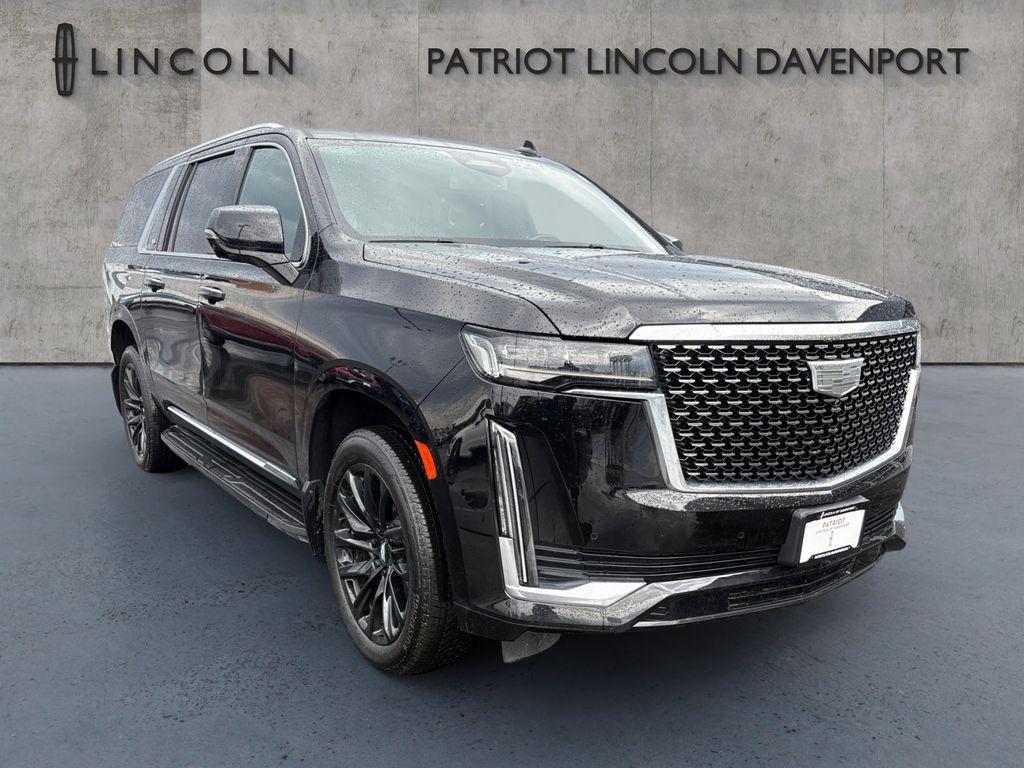 used 2022 Cadillac Escalade ESV car, priced at $63,995