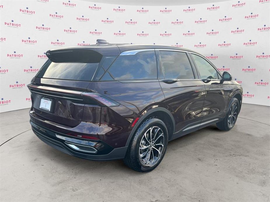 new 2024 Lincoln Nautilus car, priced at $55,608