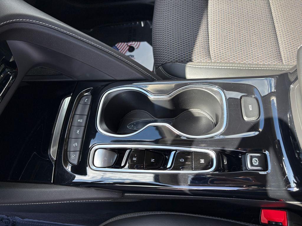used 2021 Buick Envision car, priced at $21,999