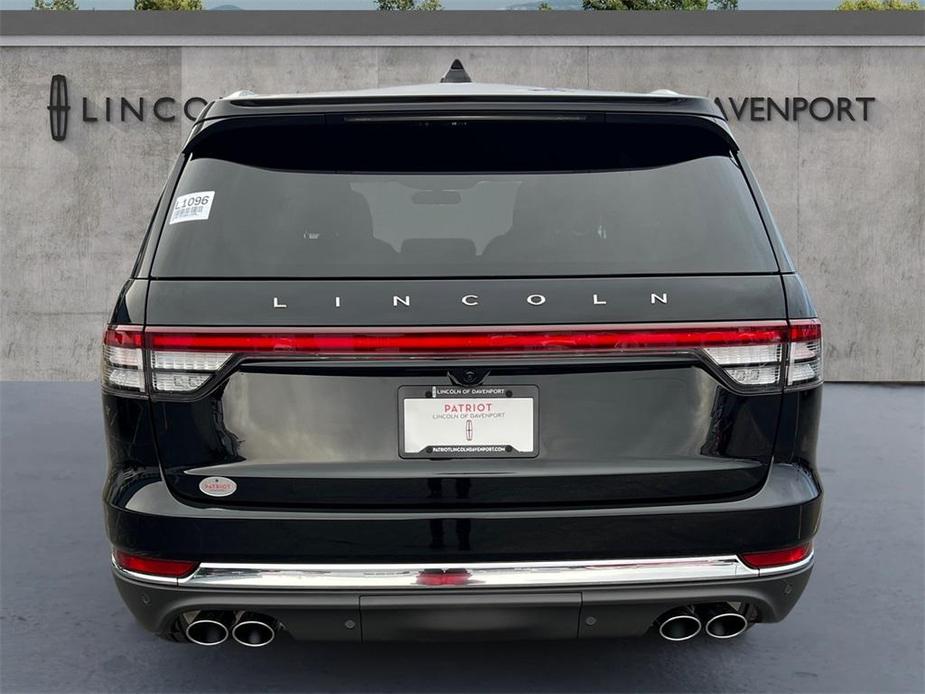 new 2025 Lincoln Aviator car, priced at $78,300