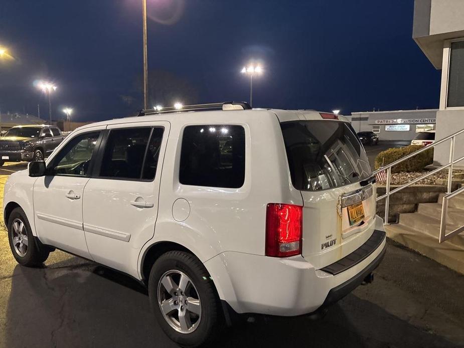 used 2011 Honda Pilot car, priced at $5,895