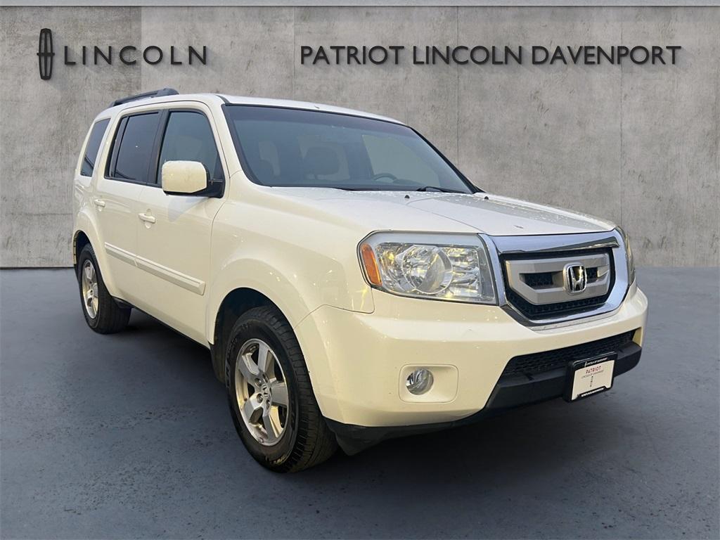 used 2011 Honda Pilot car, priced at $5,495