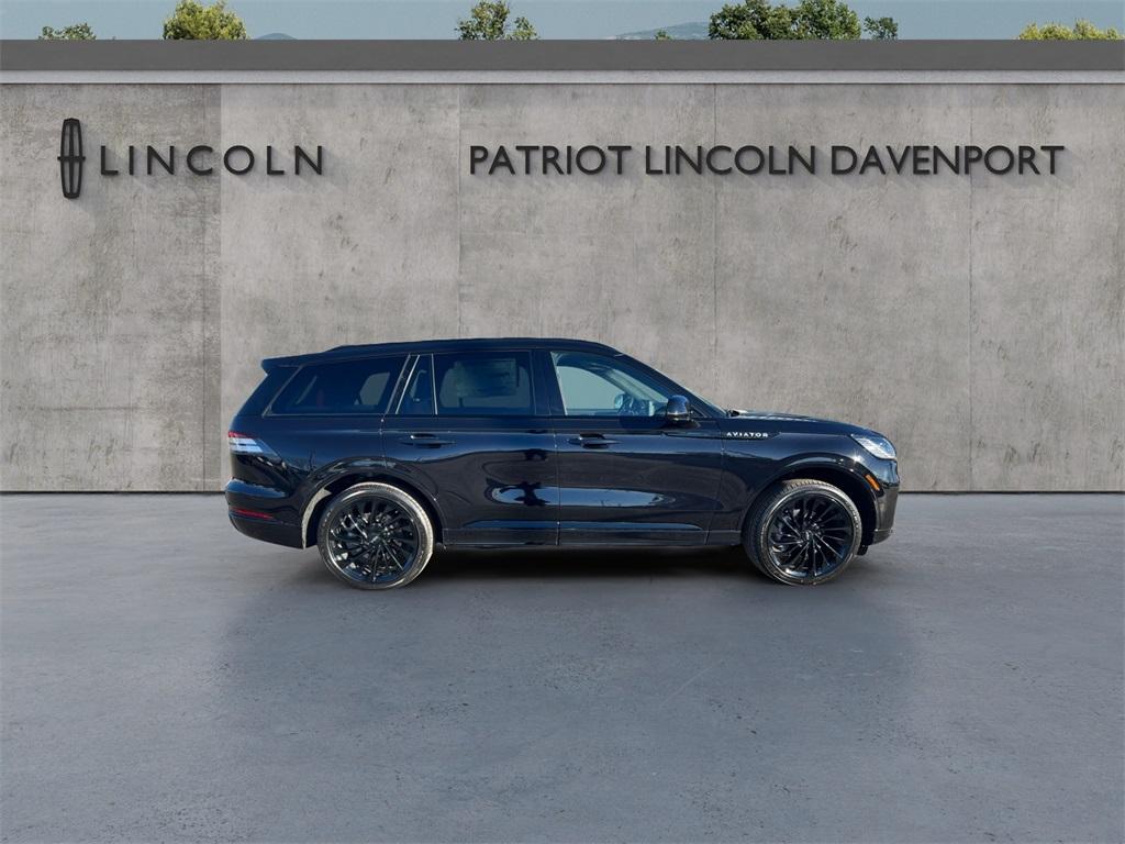 new 2025 Lincoln Aviator car, priced at $80,375