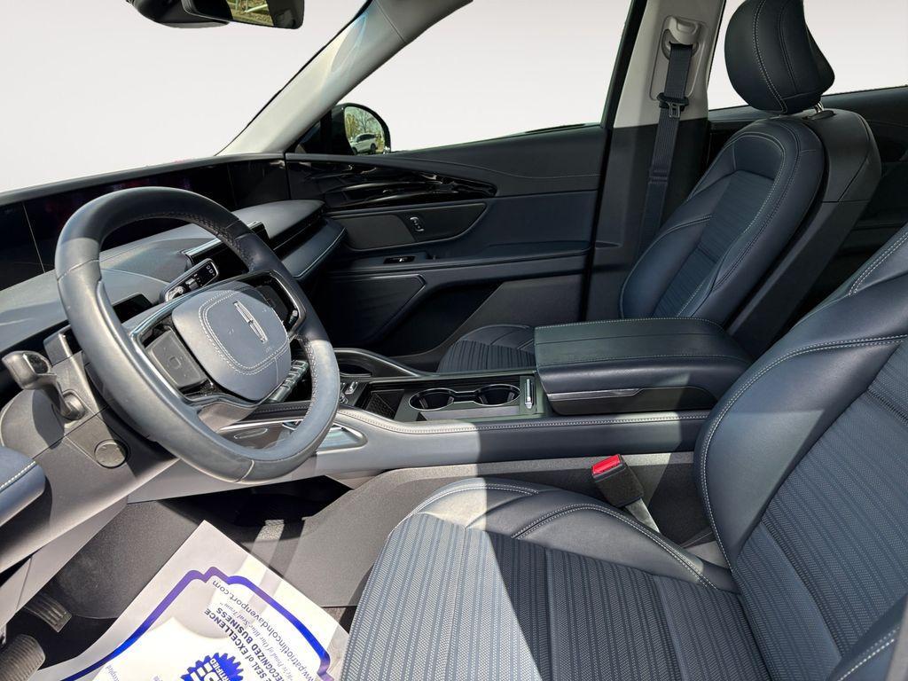 used 2024 Lincoln Nautilus car, priced at $55,490