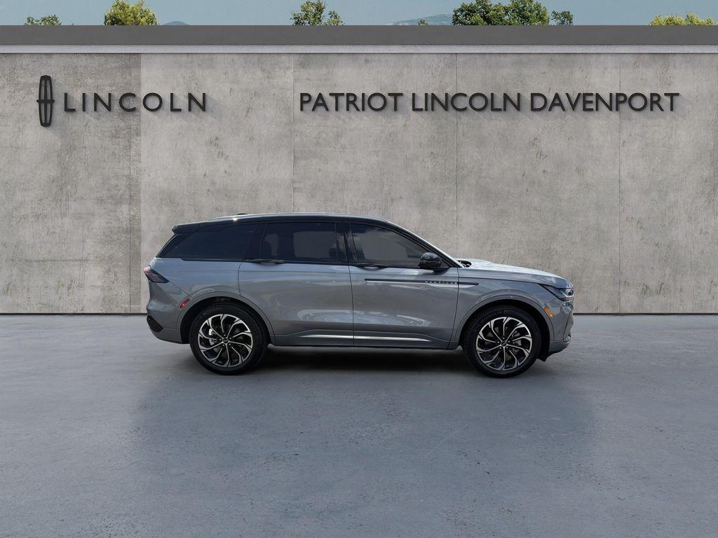 used 2024 Lincoln Nautilus car, priced at $55,490