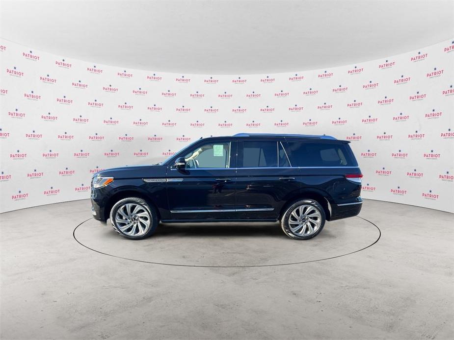 new 2024 Lincoln Navigator car, priced at $97,578