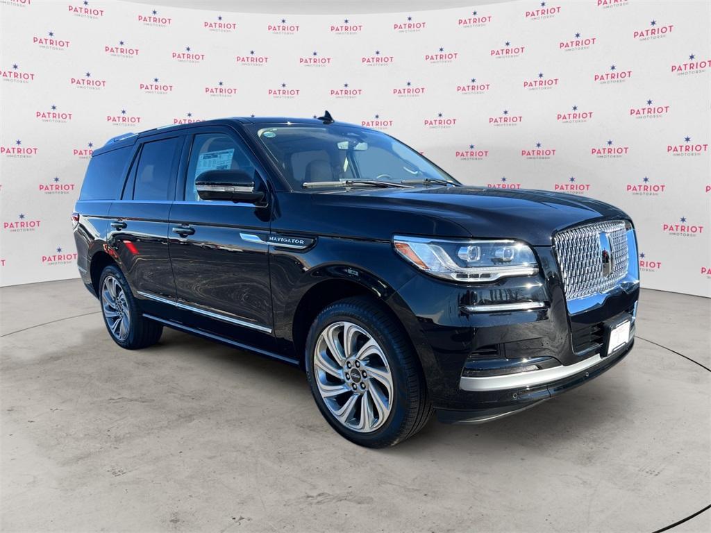 new 2024 Lincoln Navigator car, priced at $97,578