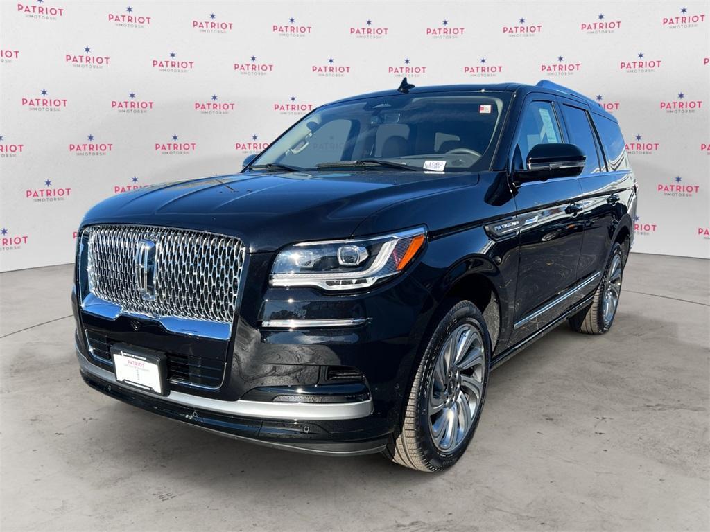 new 2024 Lincoln Navigator car, priced at $97,578