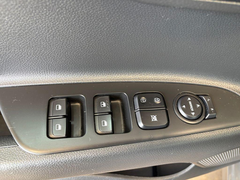 used 2023 Kia Rio car