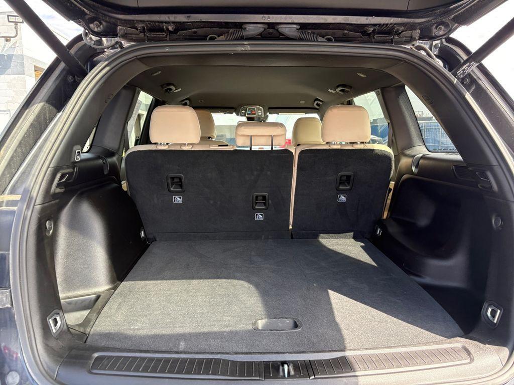 used 2024 Jeep Grand Cherokee car, priced at $42,995