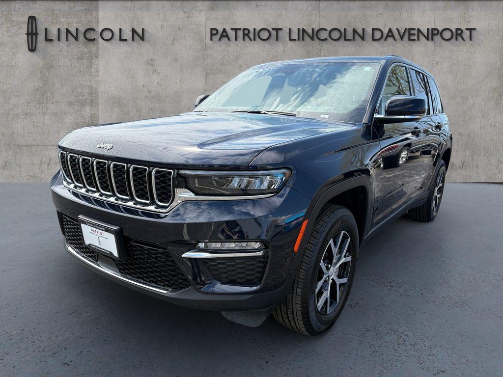 used 2024 Jeep Grand Cherokee car, priced at $42,995