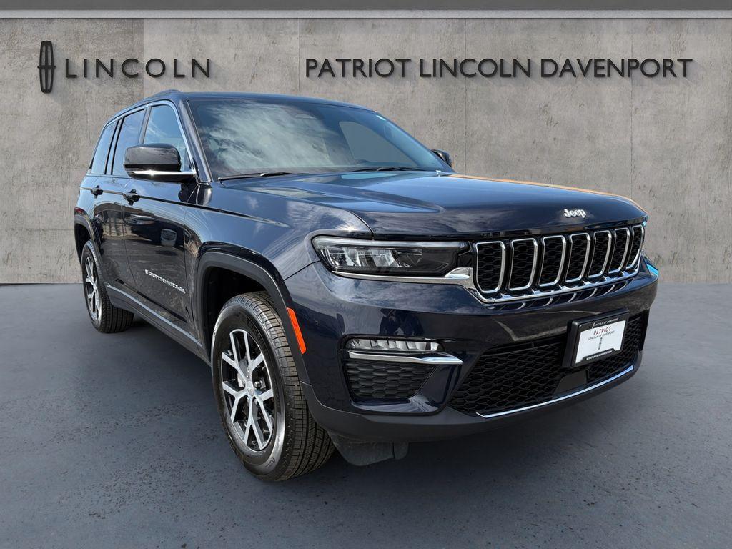 used 2024 Jeep Grand Cherokee car, priced at $40,137