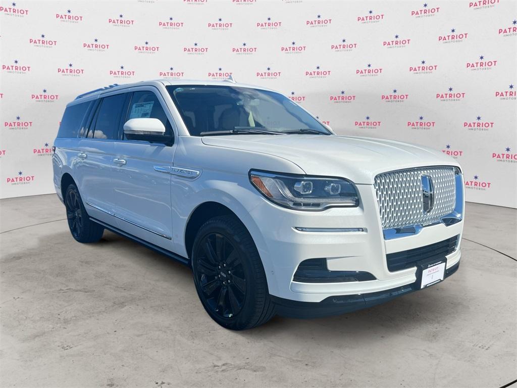 new 2024 Lincoln Navigator L car, priced at $102,024