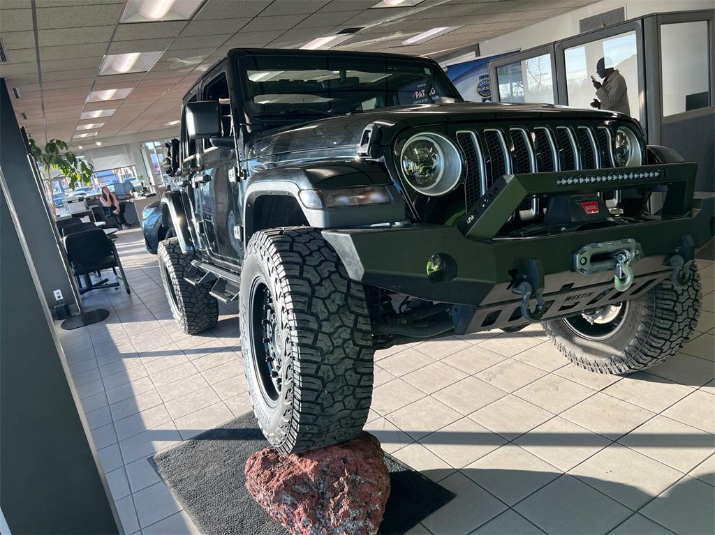 used 2018 Jeep Wrangler Unlimited car, priced at $27,738