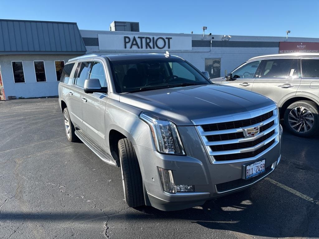 used 2019 Cadillac Escalade ESV car, priced at $32,687