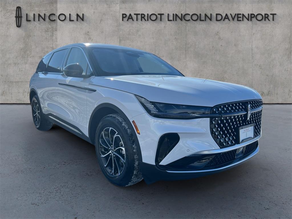 new 2025 Lincoln Nautilus car, priced at $61,020