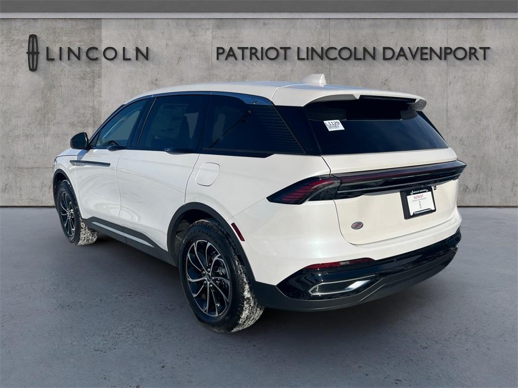 new 2025 Lincoln Nautilus car, priced at $61,020