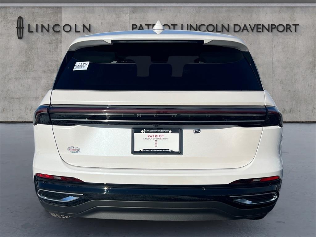 new 2025 Lincoln Nautilus car, priced at $61,020