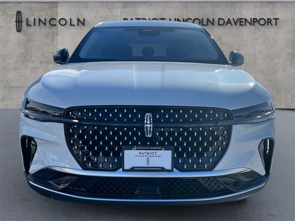 new 2025 Lincoln Nautilus car, priced at $61,020