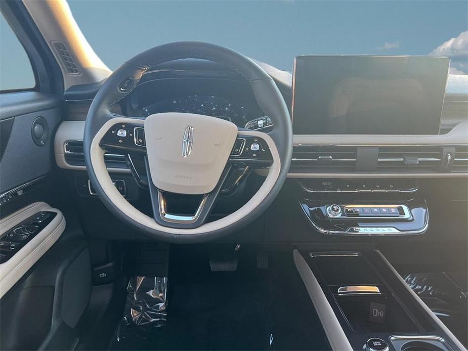 new 2025 Lincoln Corsair car, priced at $57,685